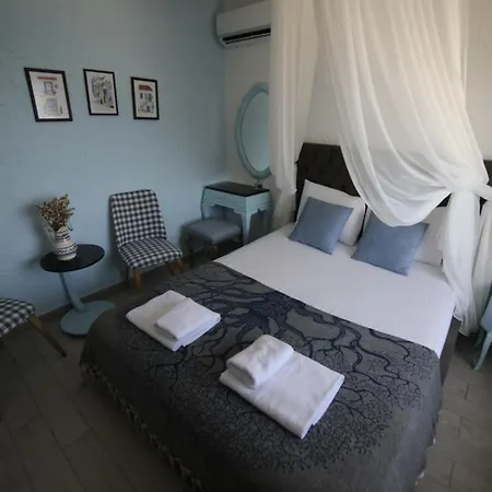 Hotel Bambu *